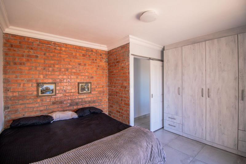 6 Bedroom Property for Sale in Dana Bay Western Cape